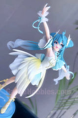 Banpresto Evolve Hatsune Miku Classical Tuning Swan Lake Prize Figure (In-stock)