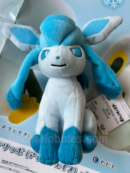 Pokemon Glaceon Small Plush (In-stock)