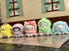 Sanrio Characters with Blankets Small Figure 5 Pieces Set (In-stock)